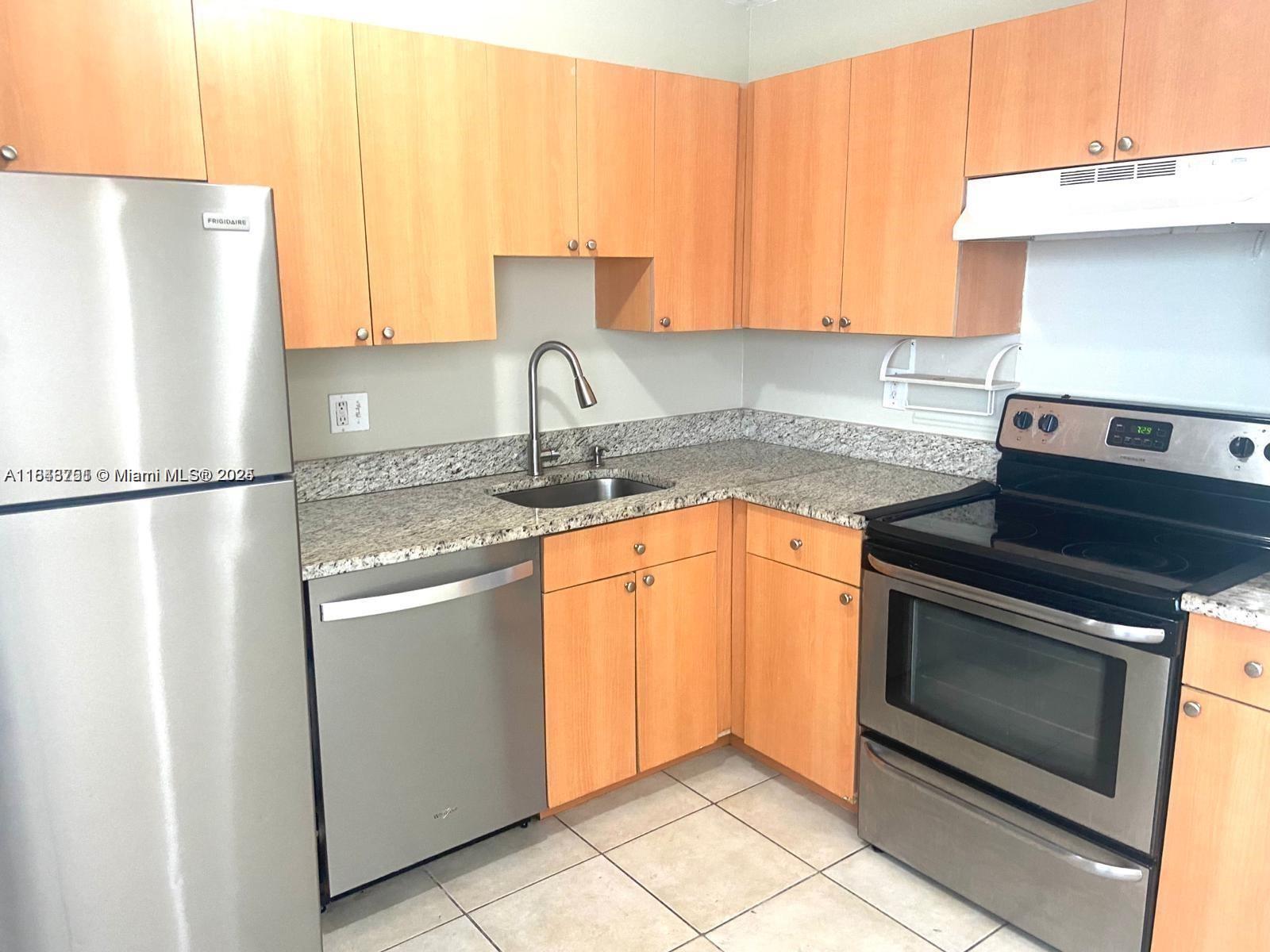4668 NW 9th Dr 4668
