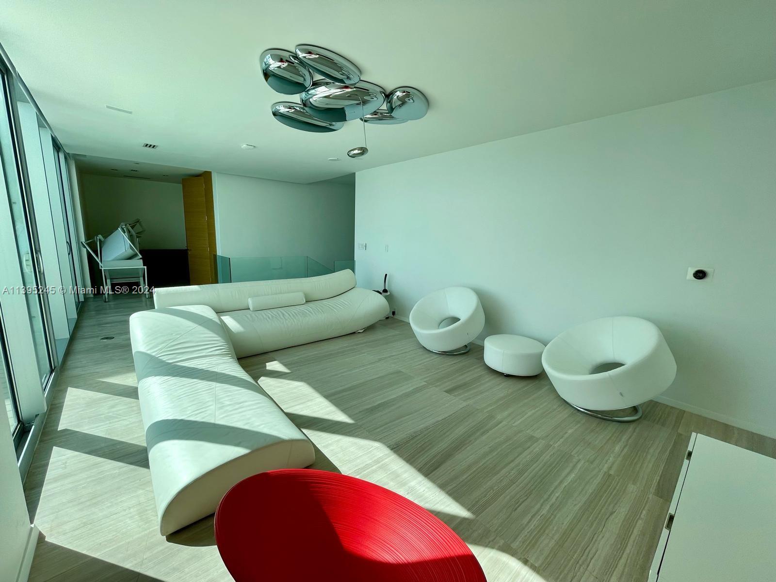 JADE RESIDENCES AT BRICKEL - Residential