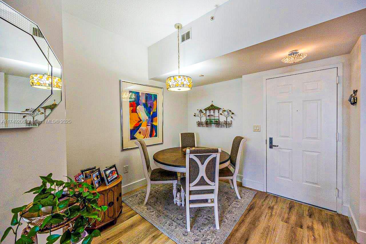 510 Nw 84th Ave 640, Plantation, Miami-Dade County, Florida - 2 Bedrooms  
2 Bathrooms - 