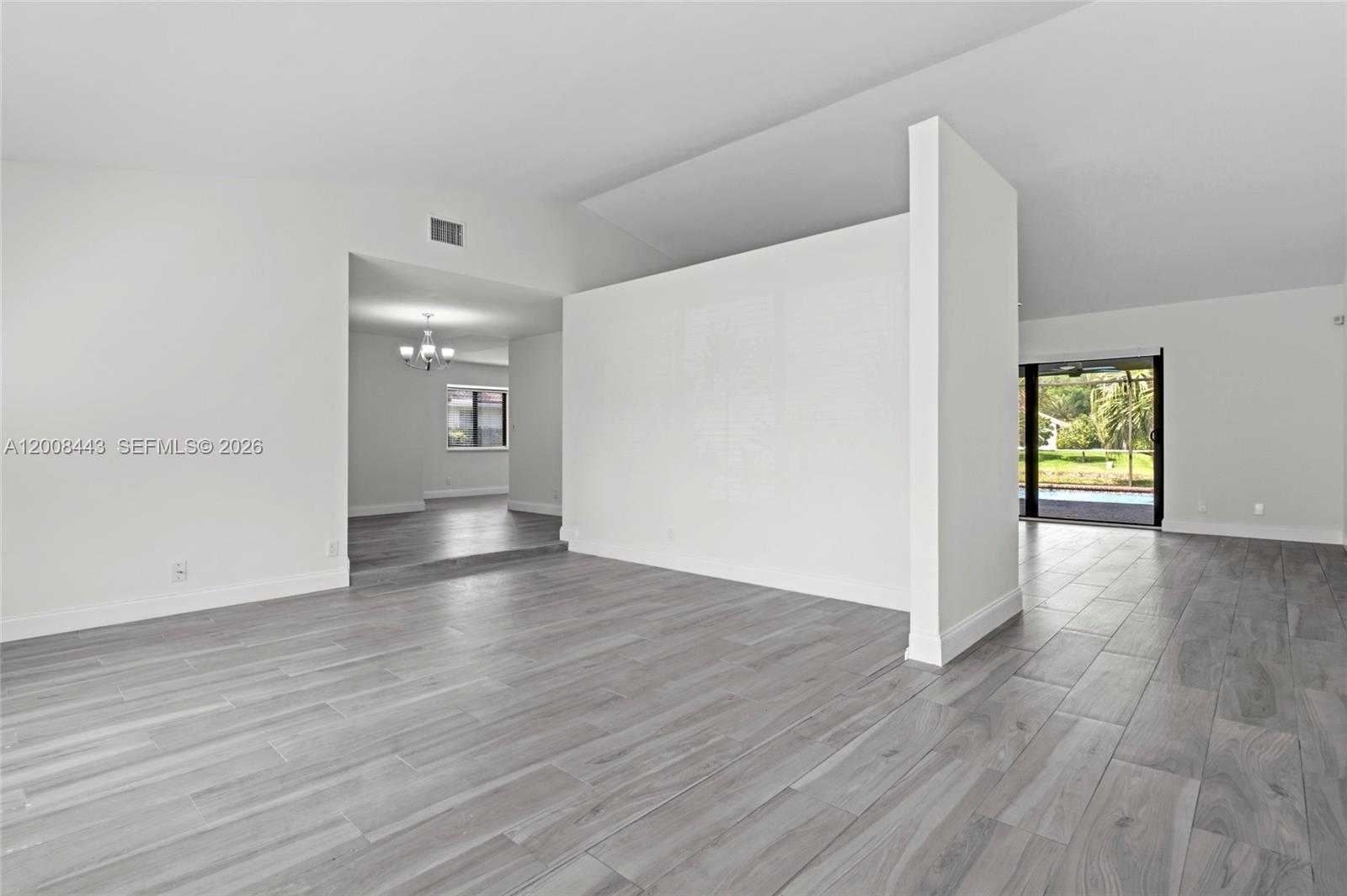 MAPLEWOOD - Residential