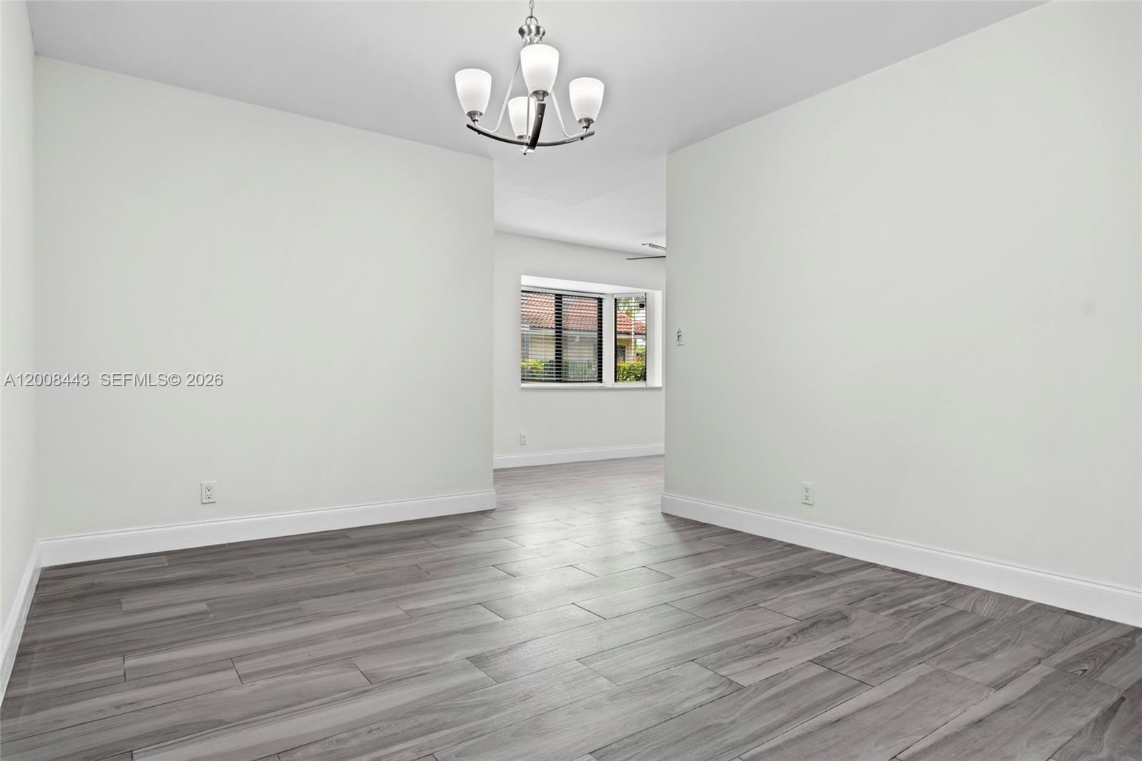 MAPLEWOOD - Residential