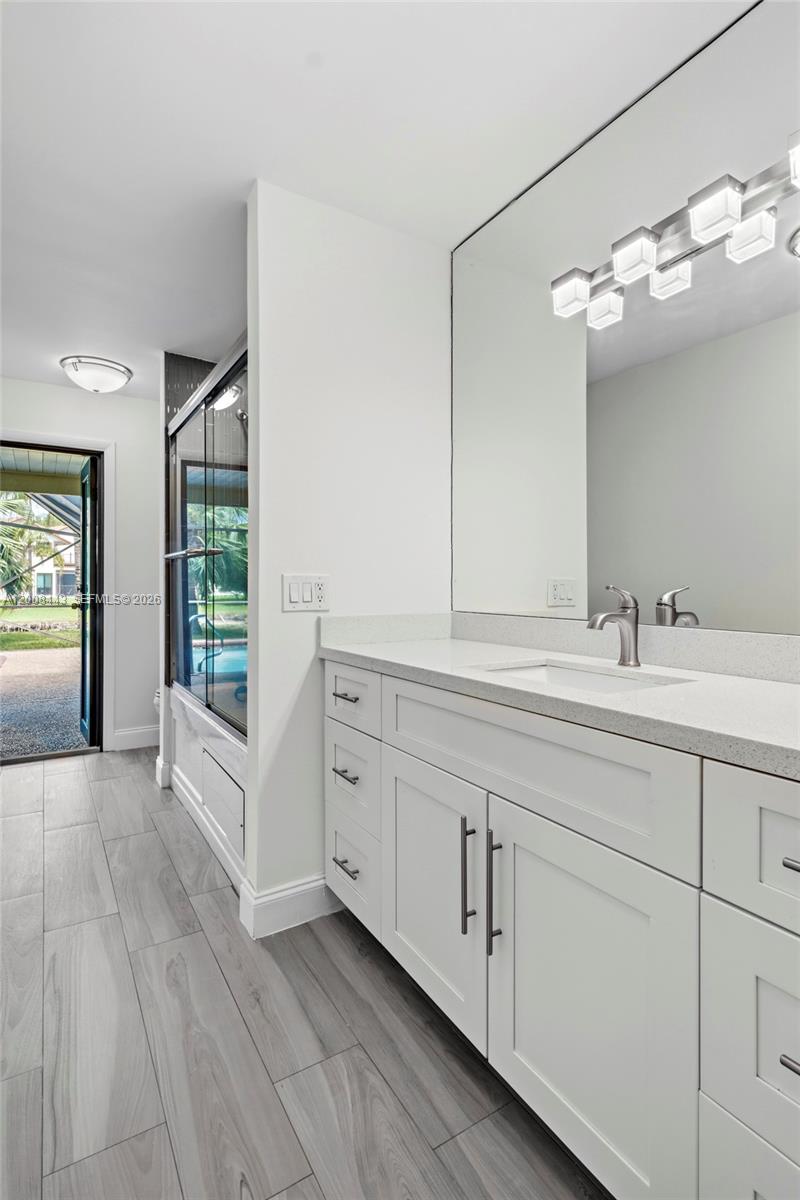 MAPLEWOOD - Residential