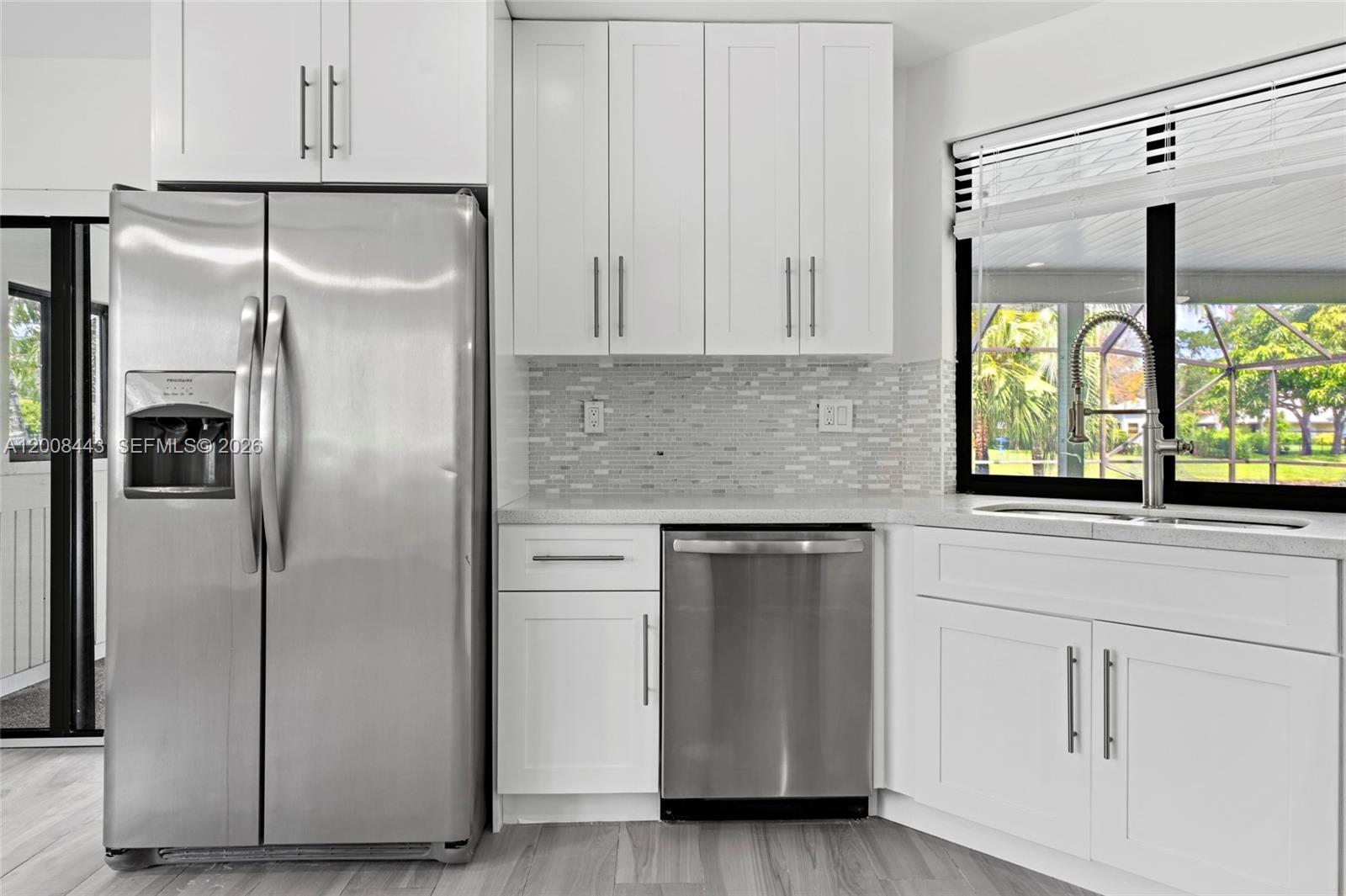 MAPLEWOOD - Residential