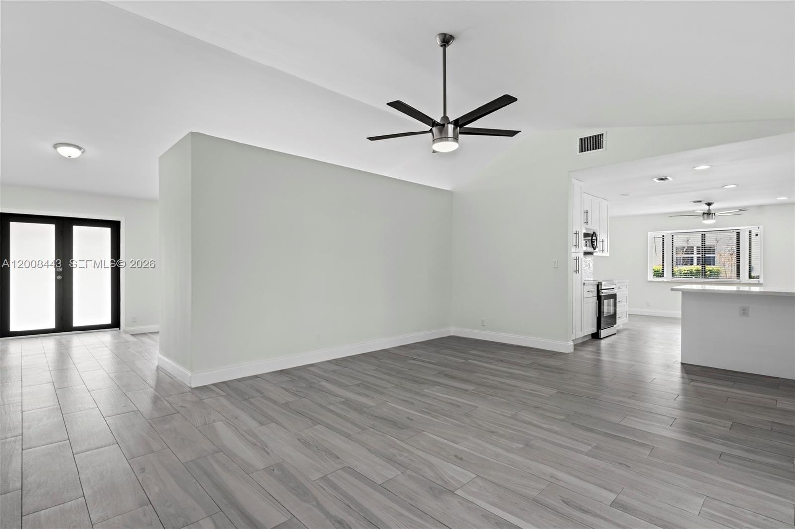 MAPLEWOOD - Residential