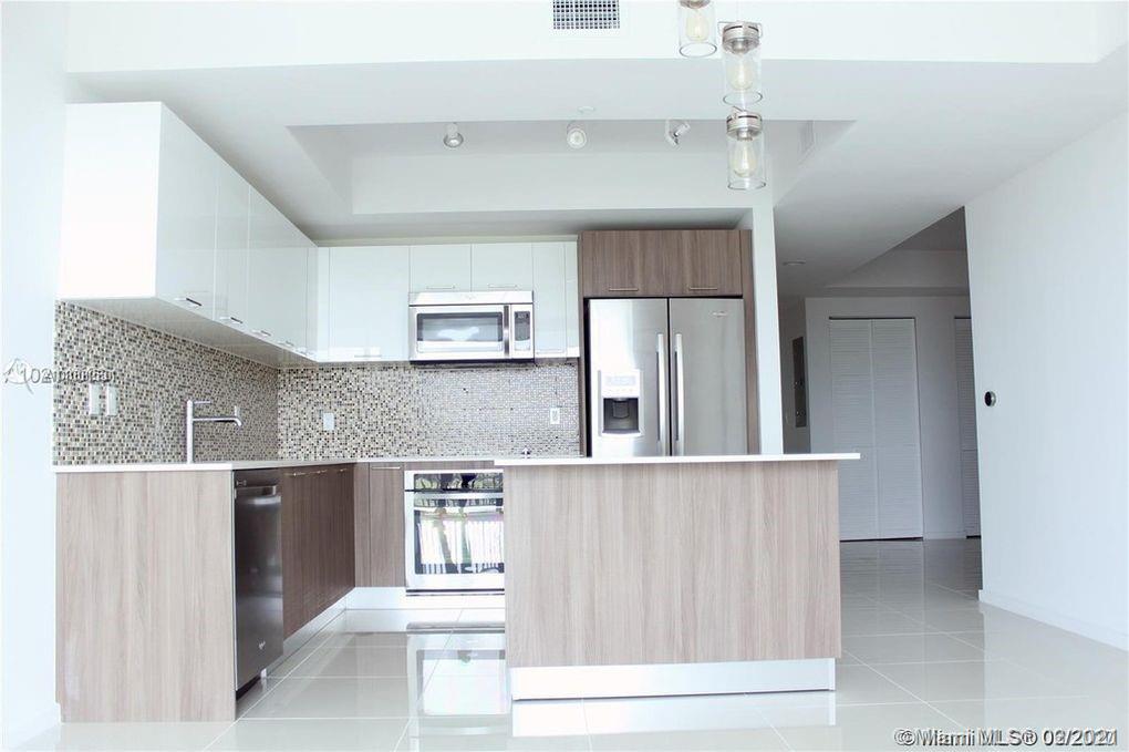 5252 PASEO CONDO - Residential