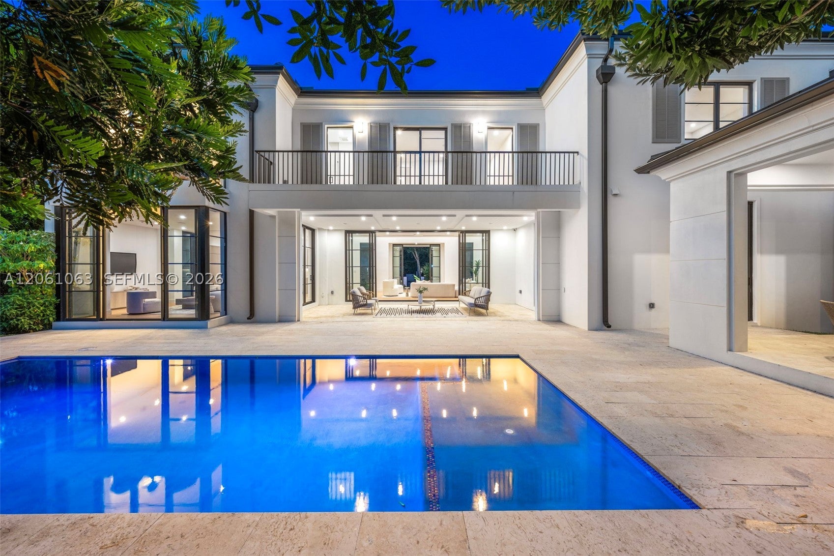 1220 S Alhambra Cir