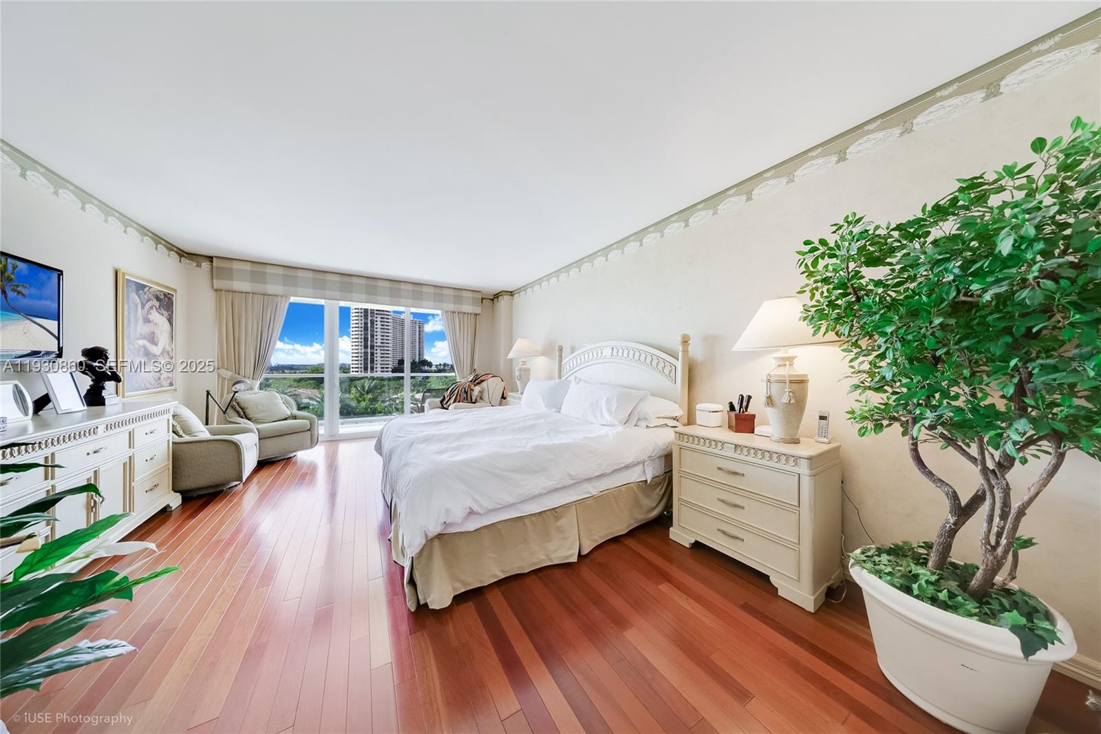 2600 ISL BLVD WILLIAMS IS - Residential