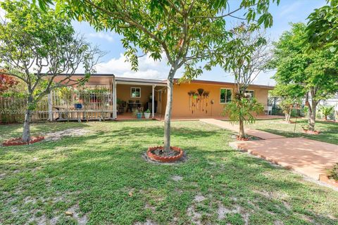 Tiny photo for 5540 NW 180th Ter, Miami Gardens, FL 33055 (MLS # A12027086)