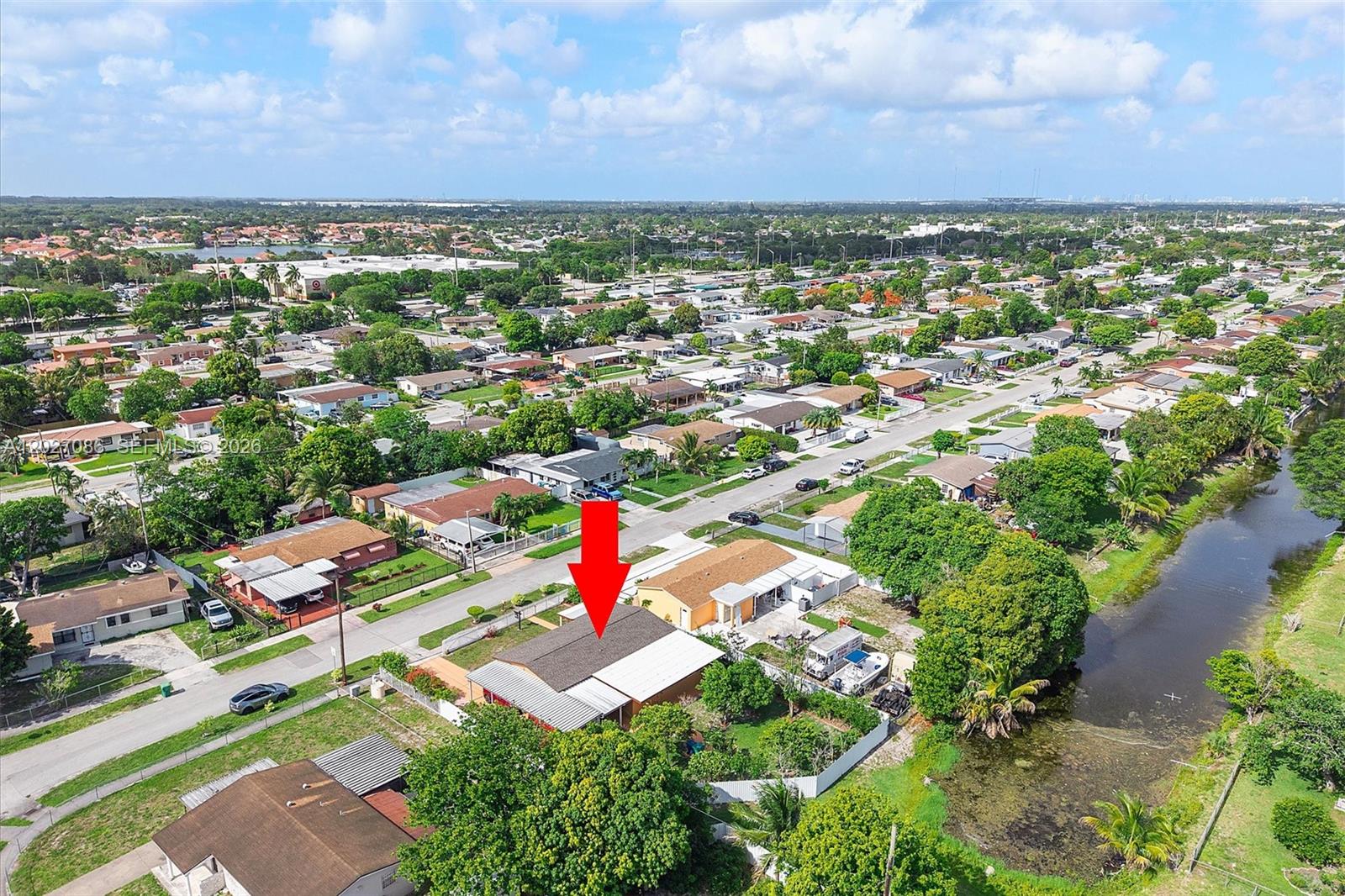 CAROL CITY LAKE STEVEN ES - Residential