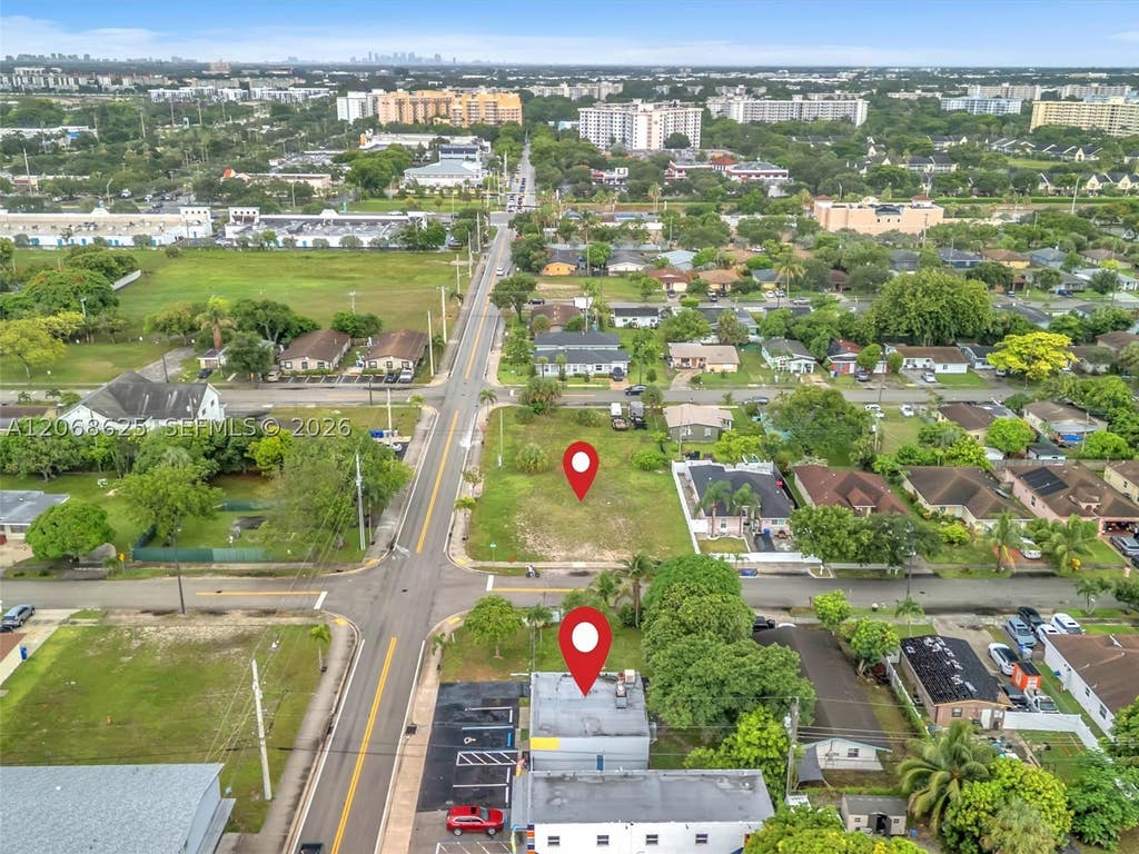 Photo of NW 27th Ave, Pompano Beach, FL 33069 (MLS # A12068625)
