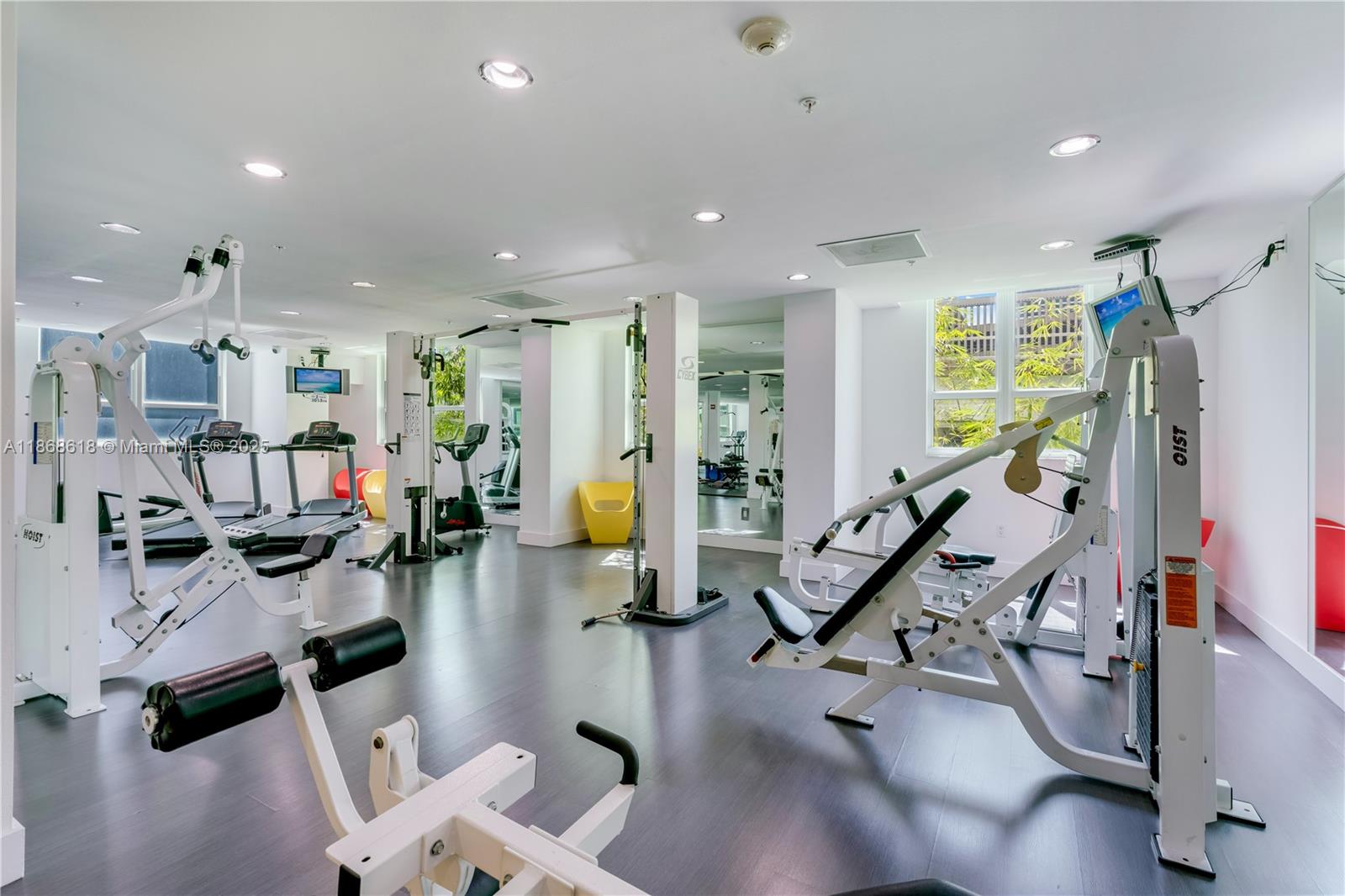 THE LOFT DOWNTOWN CONDO - Residential