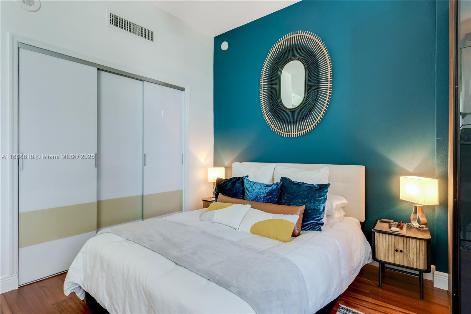 THE LOFT DOWNTOWN CONDO - Residential