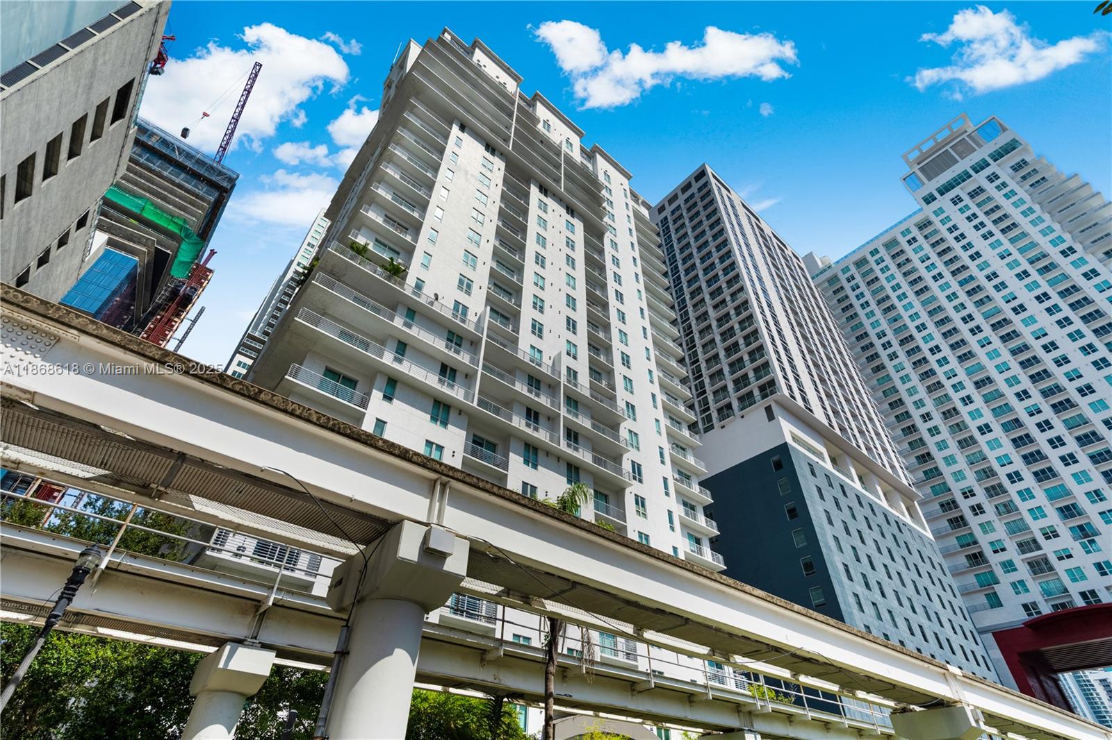 THE LOFT DOWNTOWN CONDO - Residential