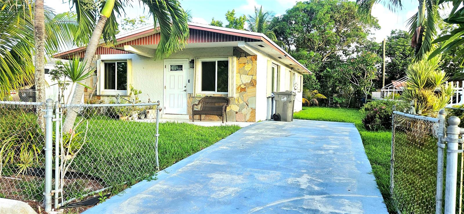 SUNLAND PARK SECTION 2 - Residential