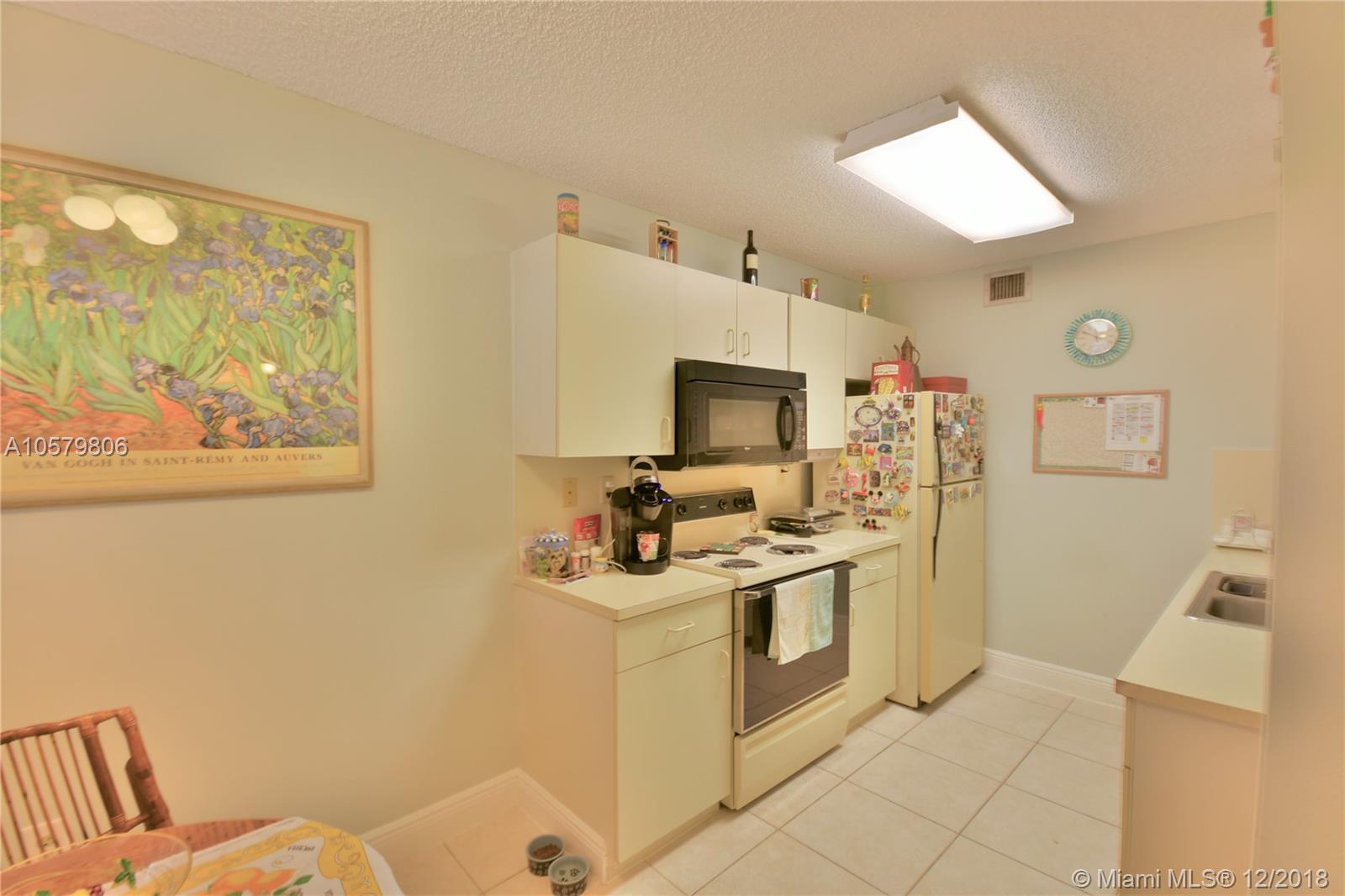 THE GREENS AT DORAL CONDO - Residential Lease