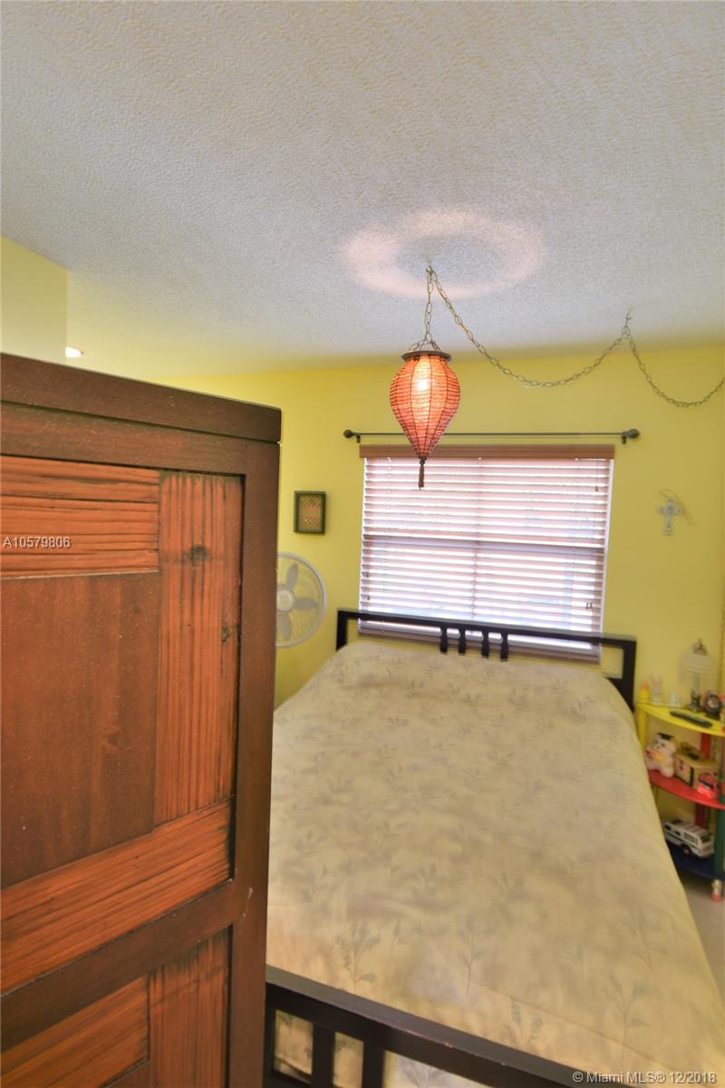 THE GREENS AT DORAL CONDO - Residential Lease