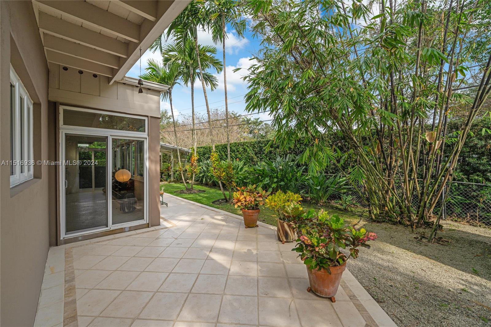 RANCHO VILLAS 1ST ADDN - Residential