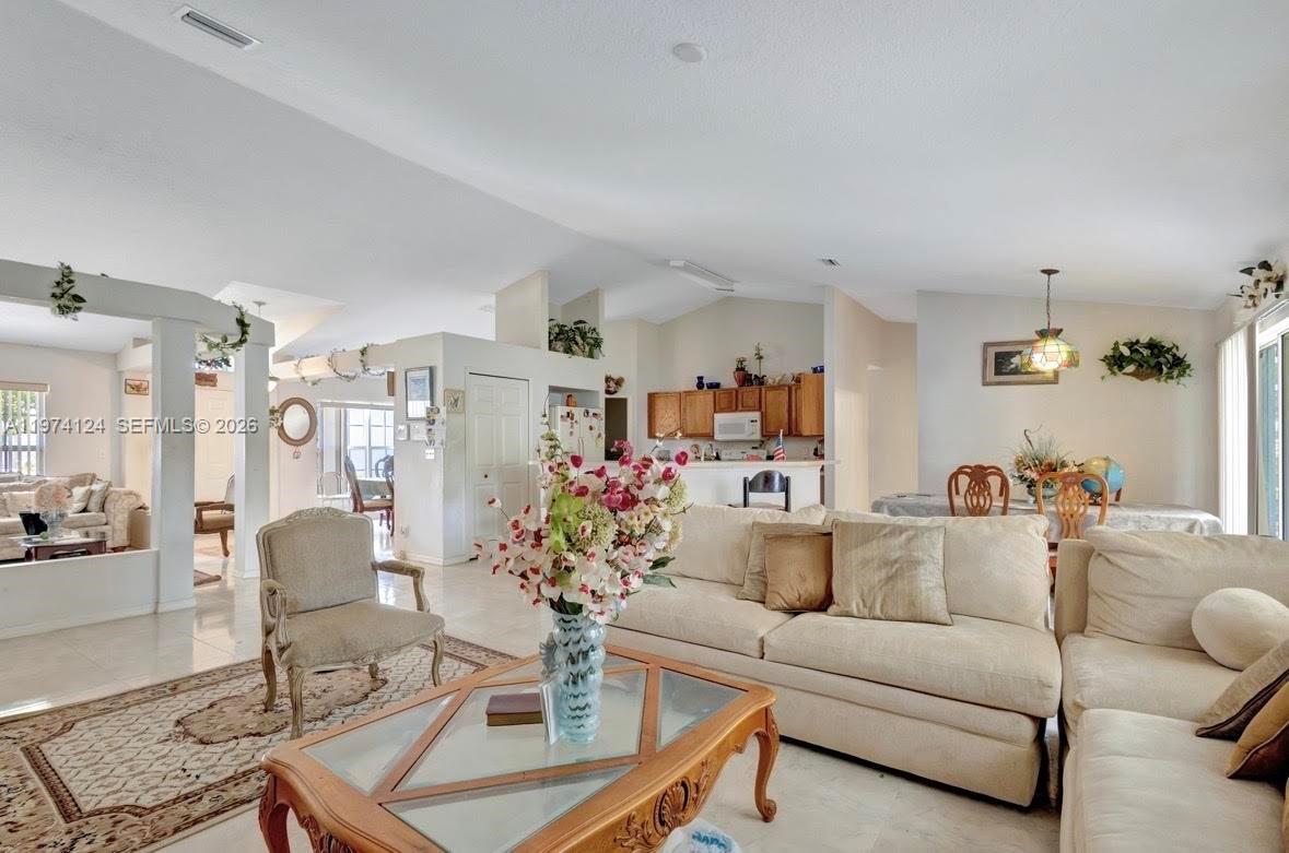 PORT ST LUCIE SECTION 17 - Residential