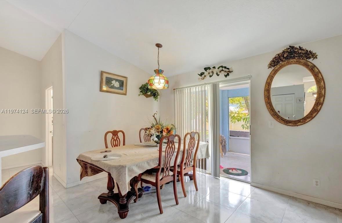 PORT ST LUCIE SECTION 17 - Residential