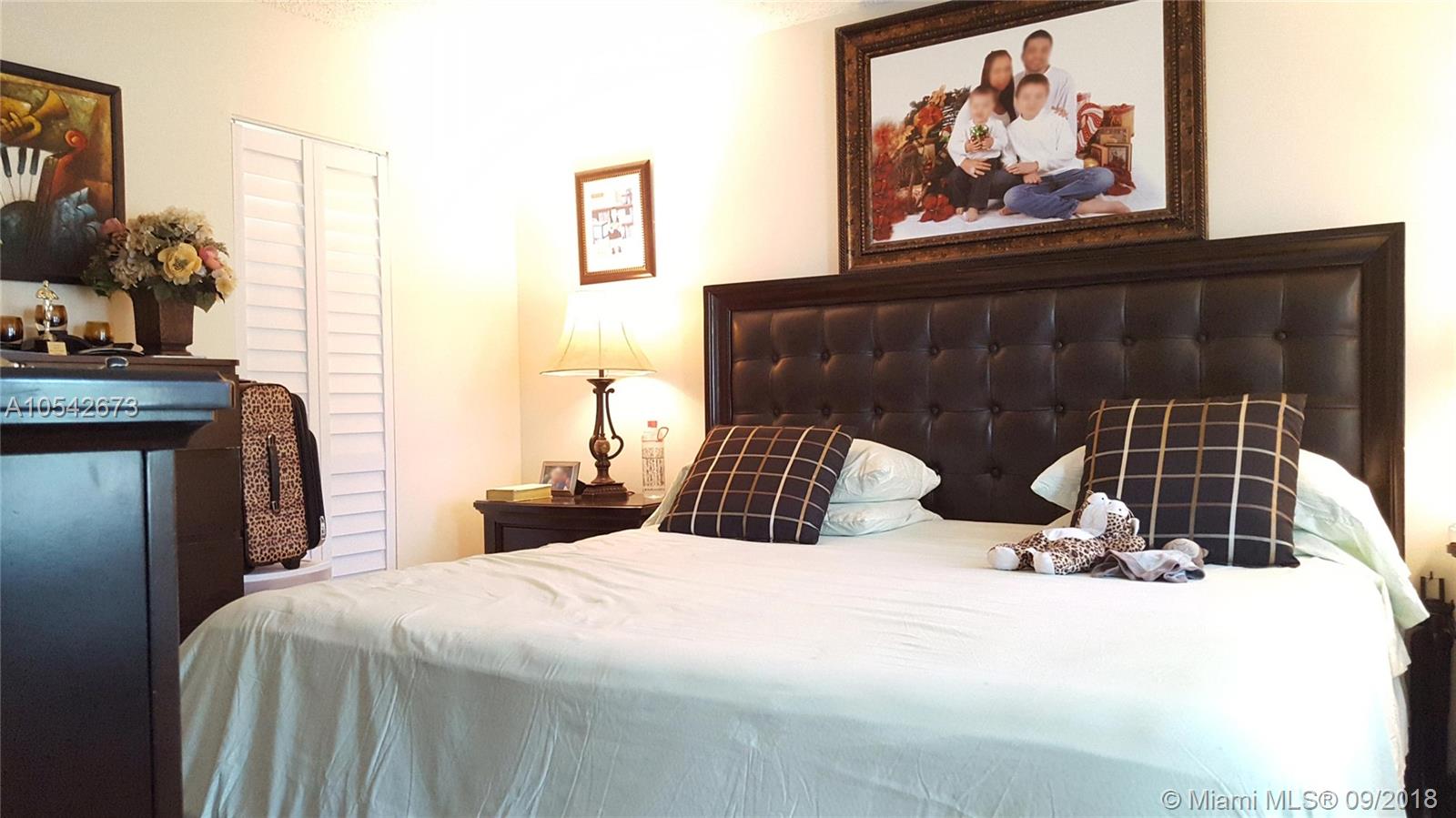 FAIRVIEW AT PEMBROKE POIN - Residential Lease