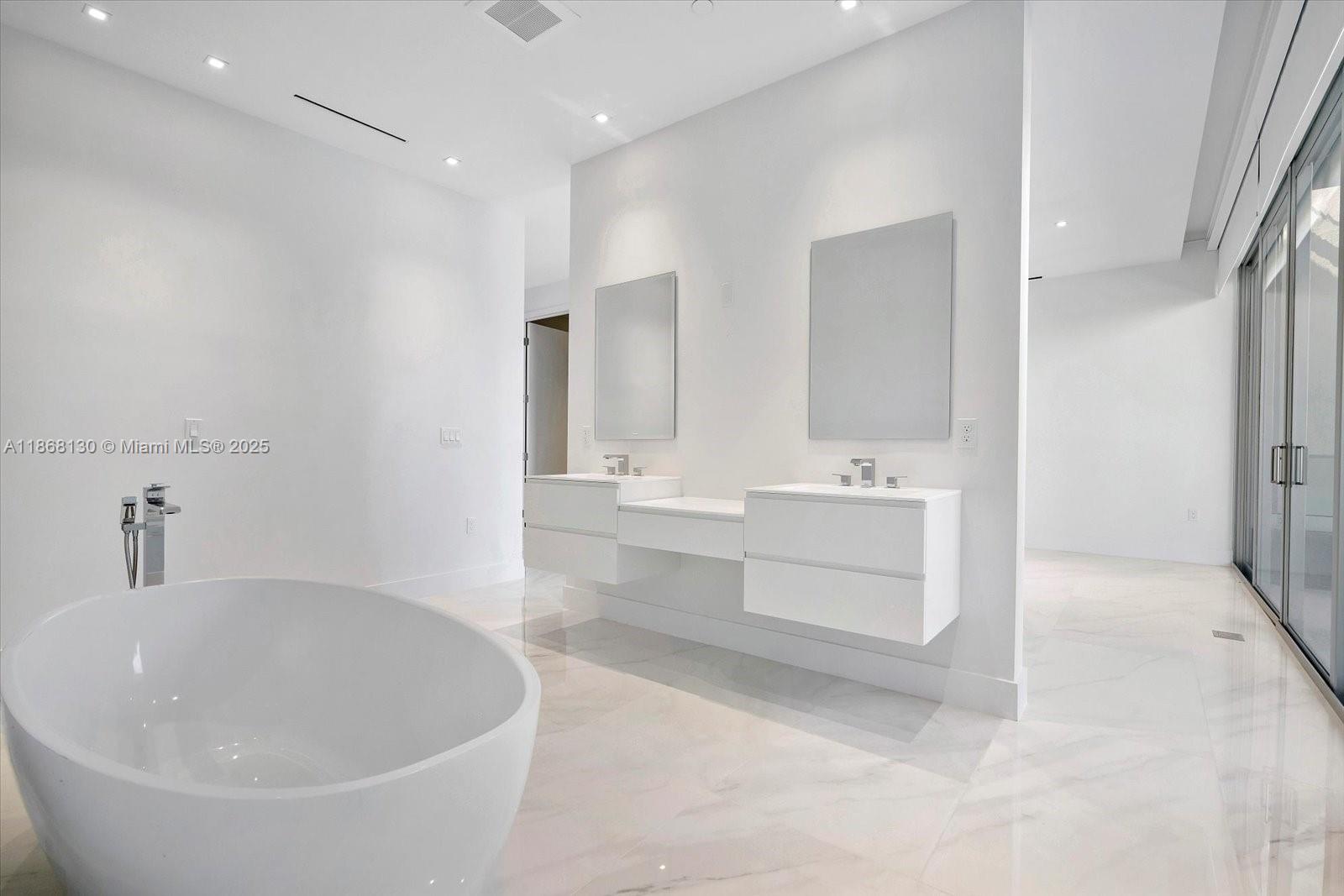 WATERWAYS SEC 5 - Residential Lease