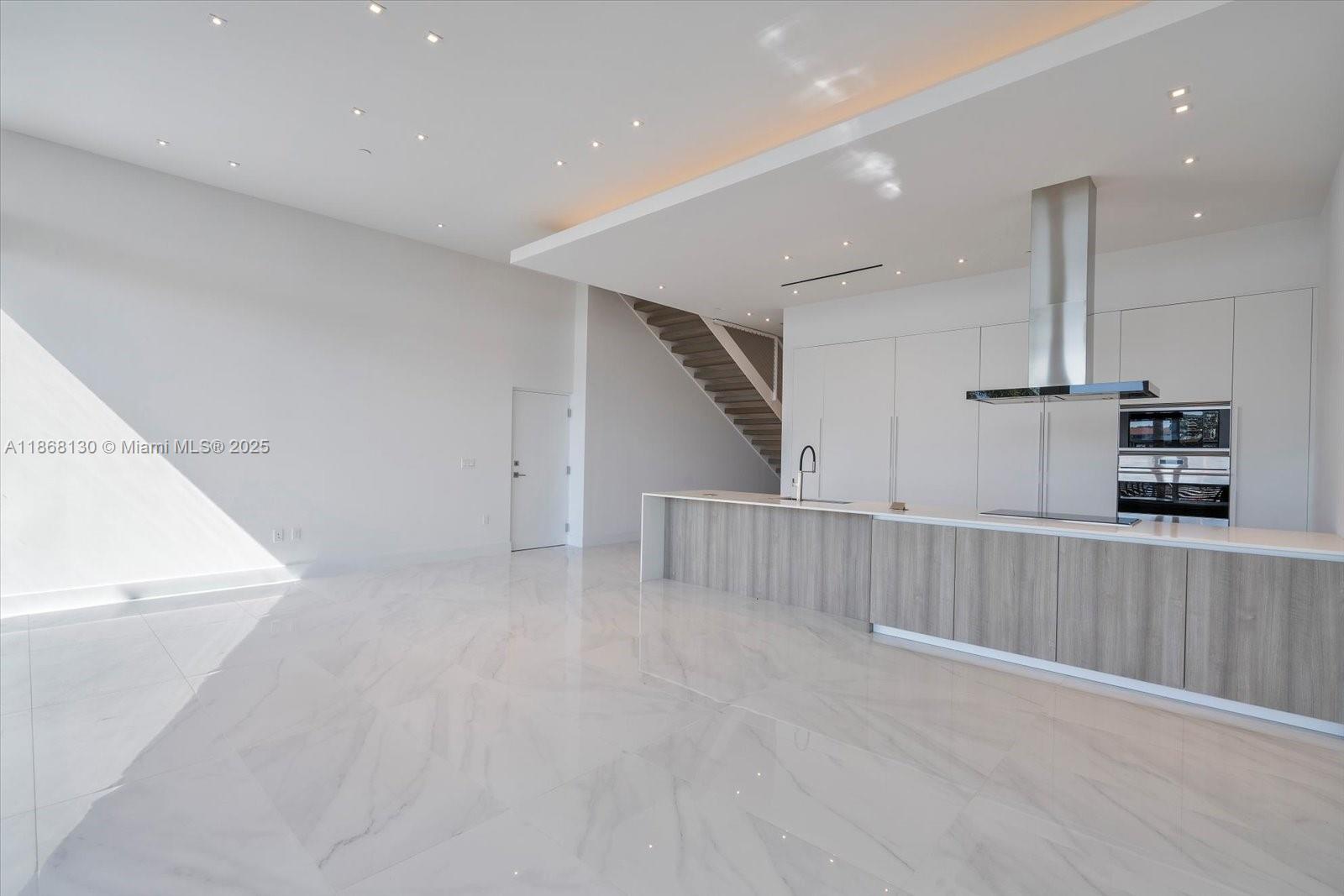 WATERWAYS SEC 5 - Residential Lease