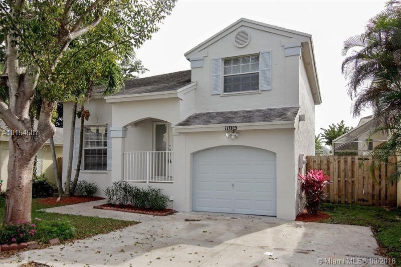 This fantastic home is waiting for your client... We Will screen for income, credit & Background for each adult, $45.00 appl. fee per resident. Security deposits are contingent on credit history and background check. Pets Ok $250 non-refundable Pet deposit p/pet plus $20/month P/P. . Tenant responsible for Lawn, Utilities. Renters insurance, and washer and dryer.