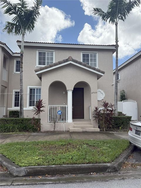 27535 SW 142nd Ave Miami FL 33032