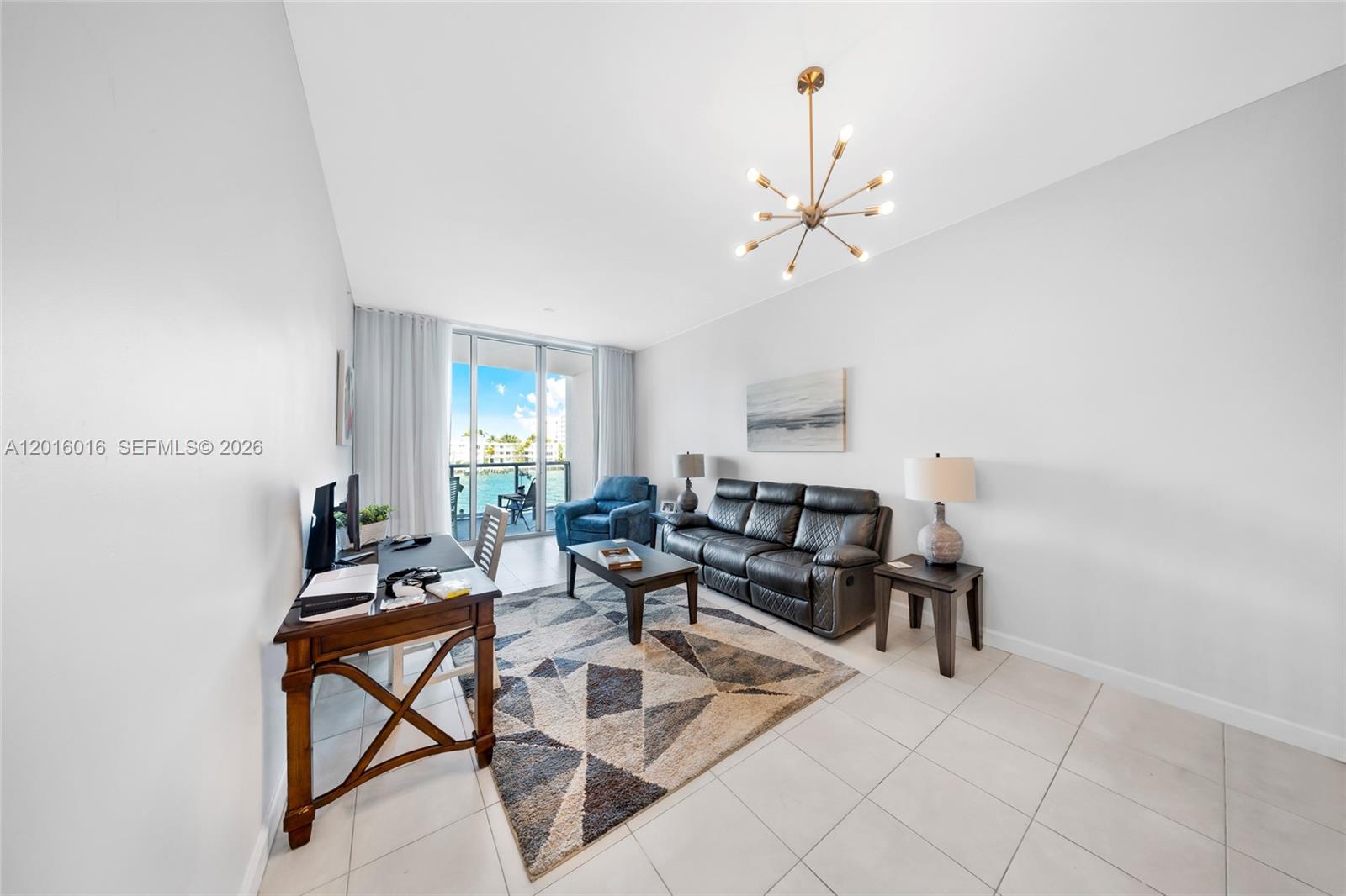 ELOQUENCE ON THE BAY COND - Residential Lease