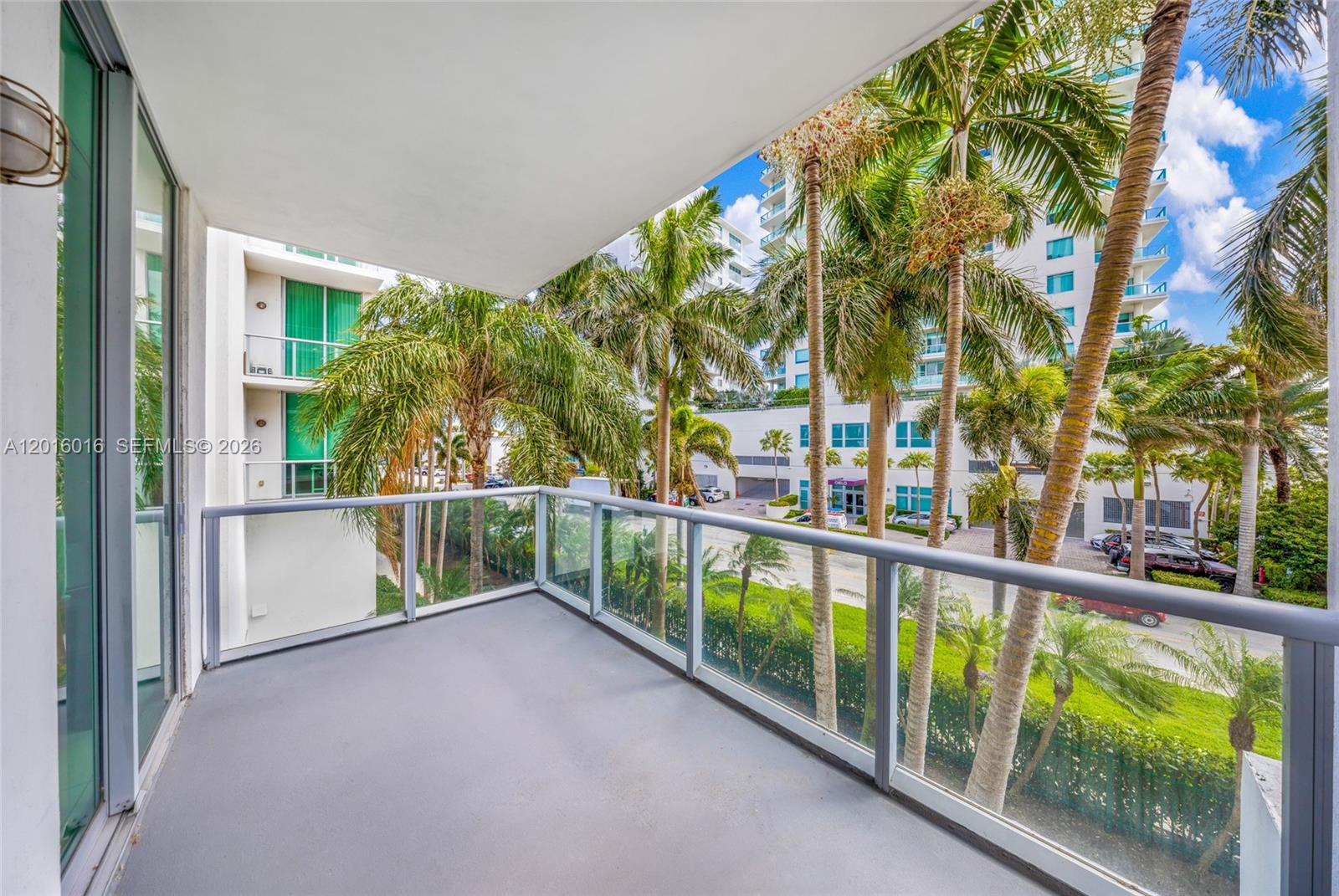 ELOQUENCE ON THE BAY COND - Residential Lease