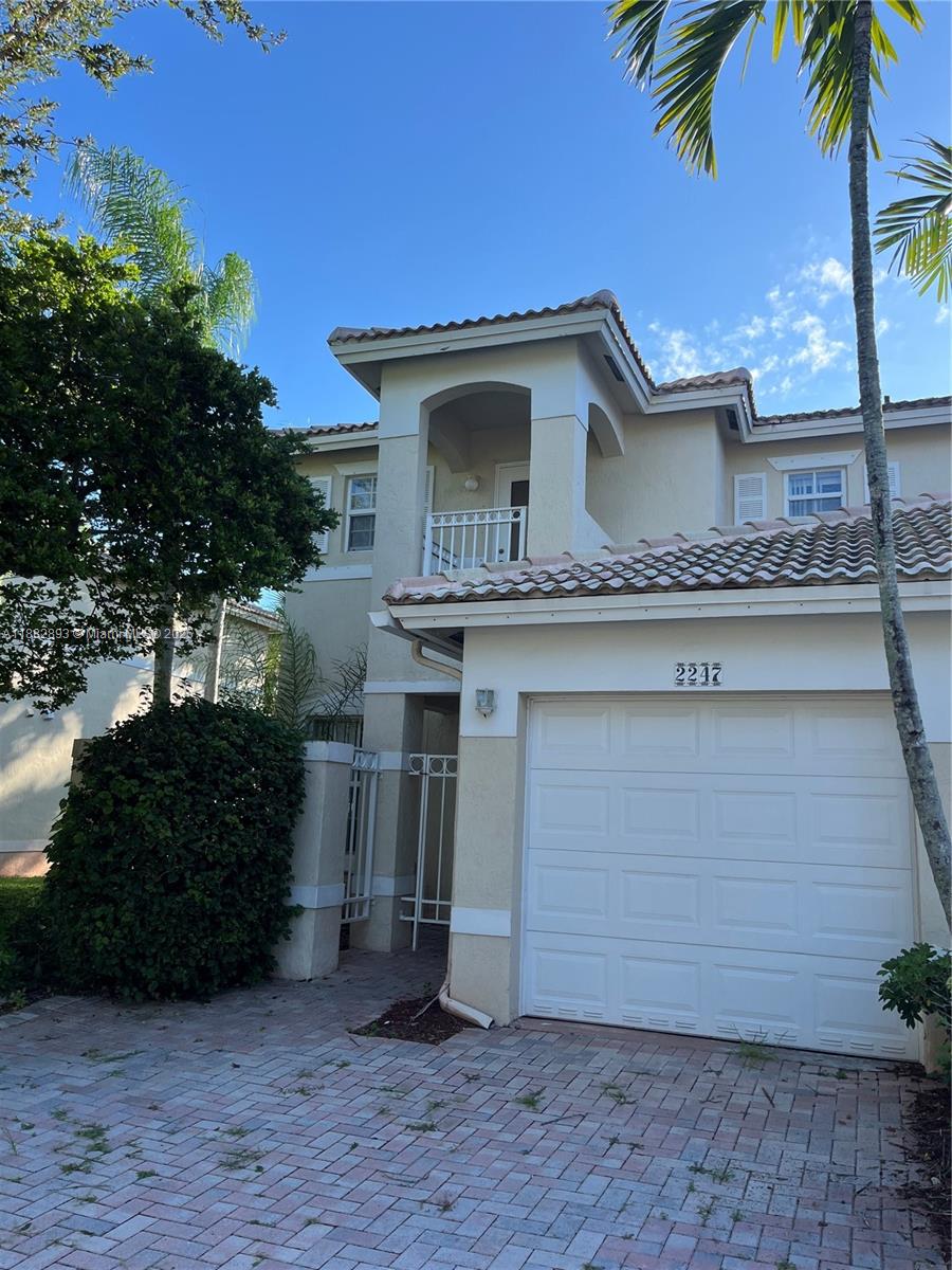 Beautifully maintained, move-in ready 3-bedroom, 2.5-bath townhome with a 1-car garage located in the resort-style gated community of Pembroke Isles. Corner unit. Freshly painted and featuring waterproof, scratch-resistant flooring on the first floor, along with a newer washer and dryer. All bedrooms are upstairs, including one with its own private balcony for a cozy retreat.
Situated in an A+ rated school district, this community offers top-tier amenities: 24/7 security, clubhouse, three pools, fitness center, sauna, pickleball, tennis, basketball, and playground.