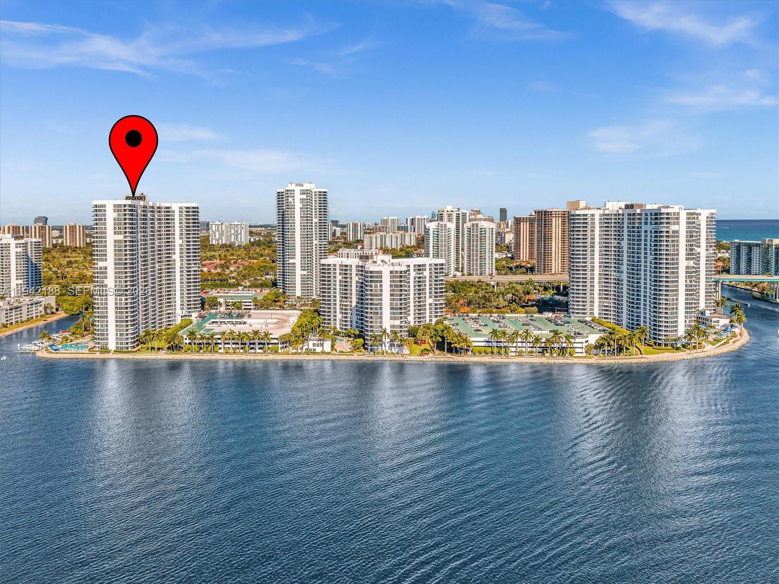 MYSTIC POINTE TOWER 500 C - Residential