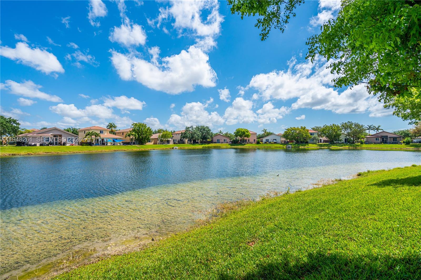 VENTANAS AT HOMESTEAD - Residential