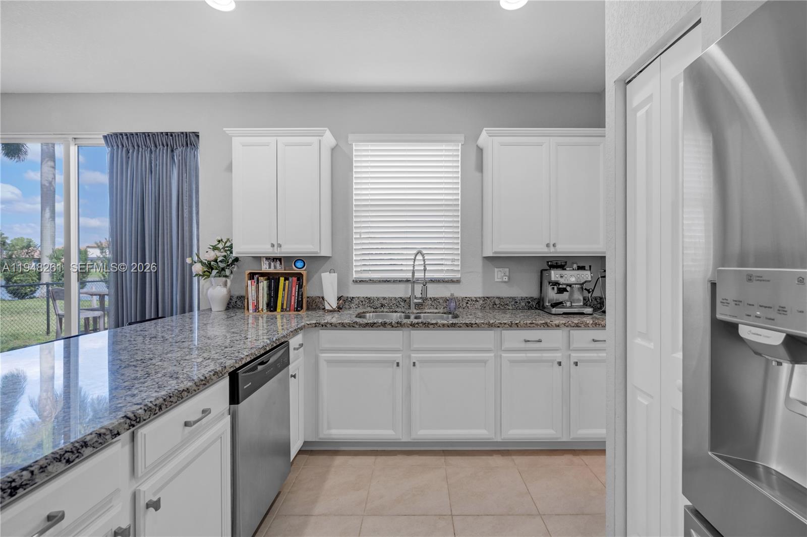 VENTANAS AT HOMESTEAD - Residential