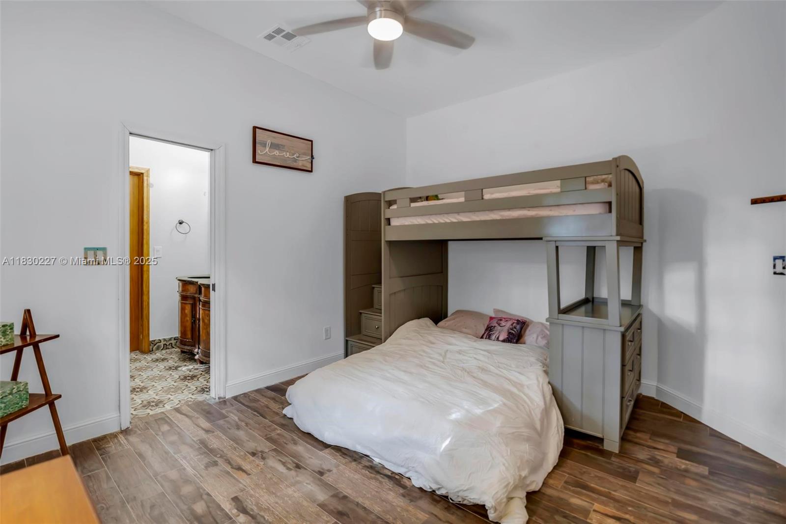 RIVER LANDS - Residential