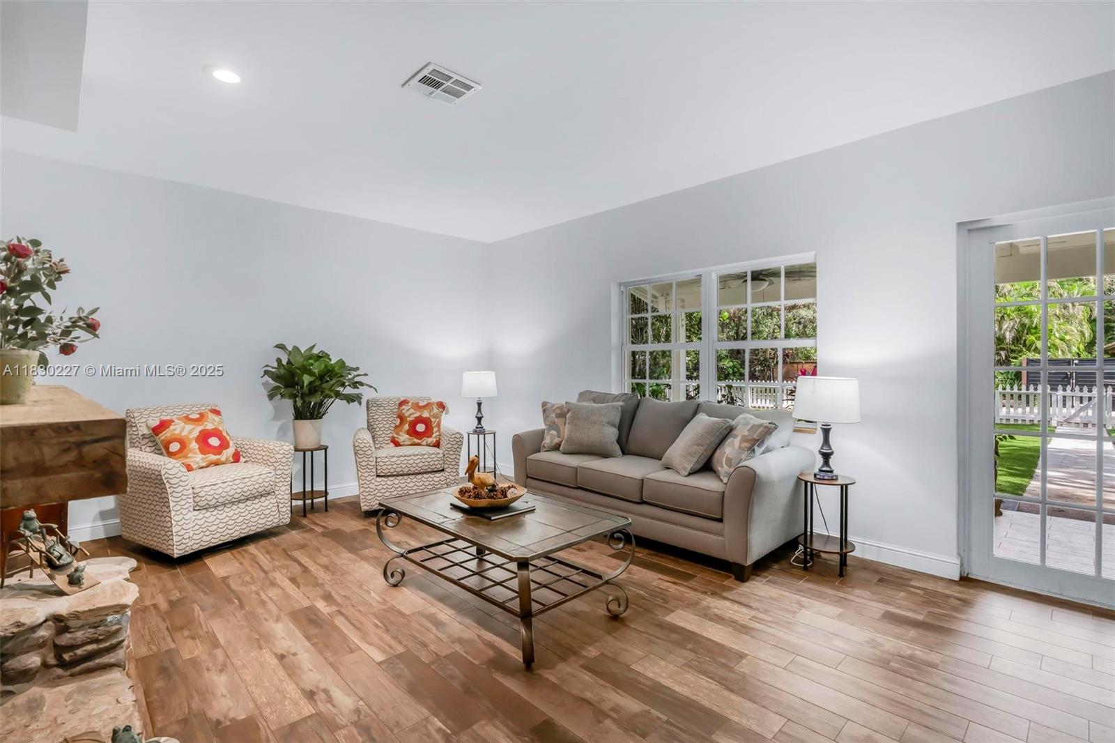 RIVER LANDS - Residential