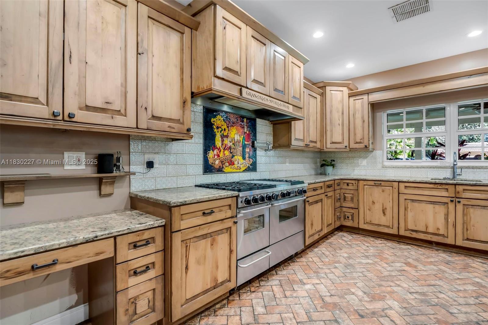 RIVER LANDS - Residential