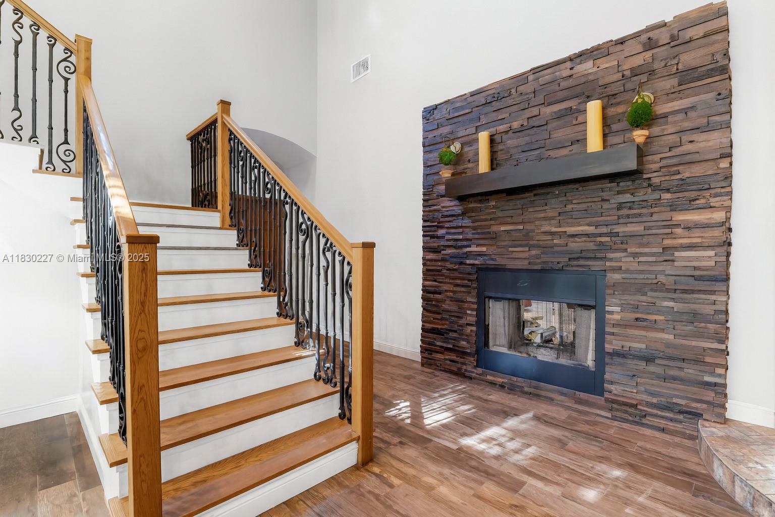 RIVER LANDS - Residential