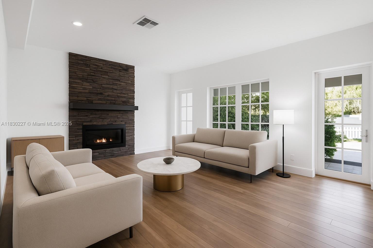 RIVER LANDS - Residential