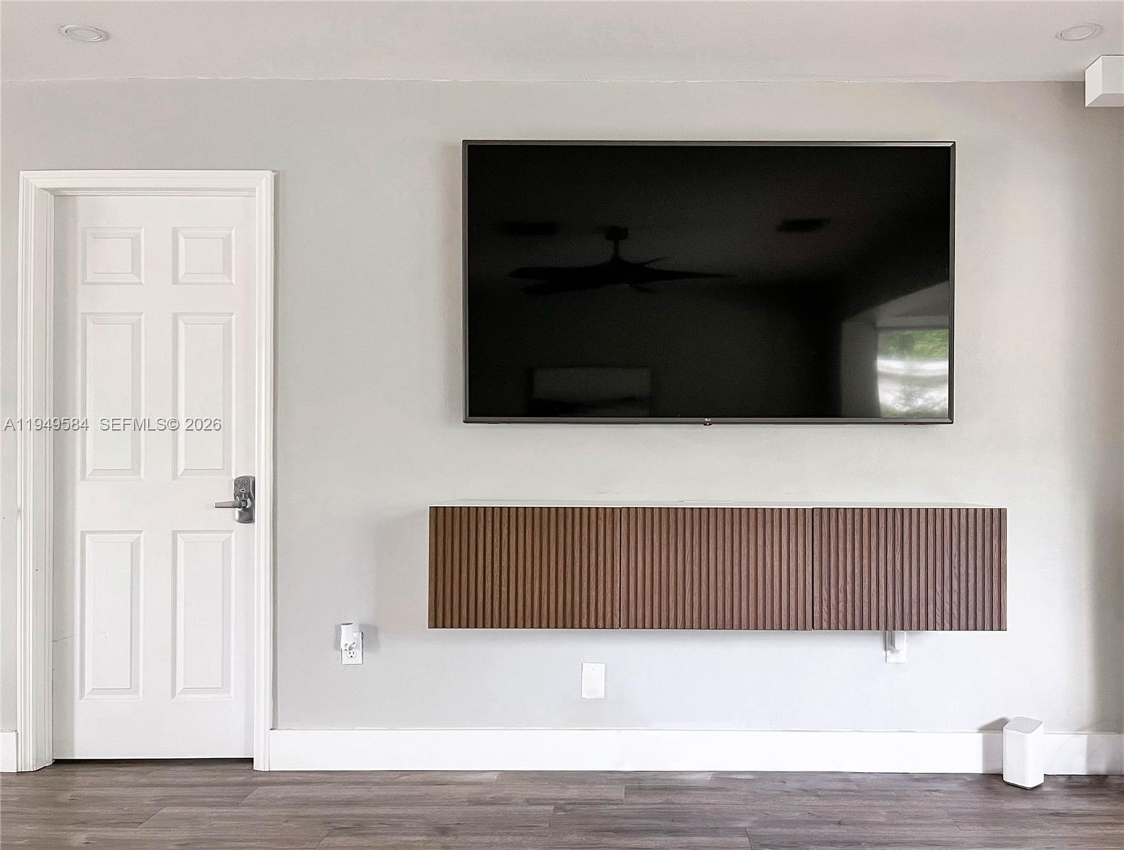 RIVERLAND VILLAGE SEC 1 R - Residential