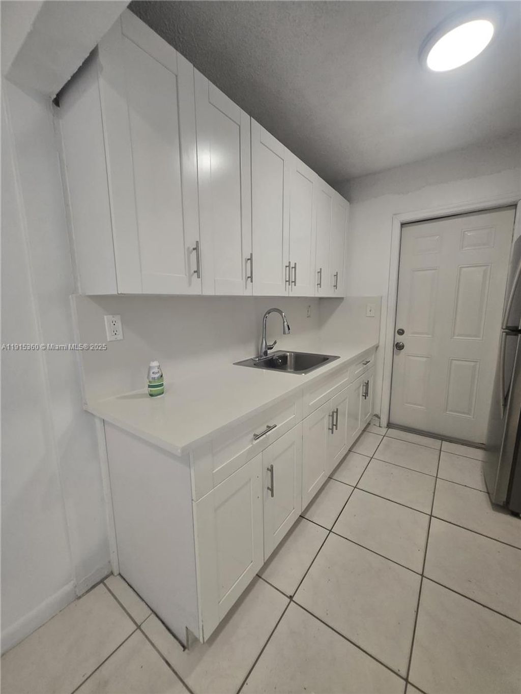Photo of 1400 N 17th Ave #1, Hollywood, FL 33020 (MLS # A11915360)
