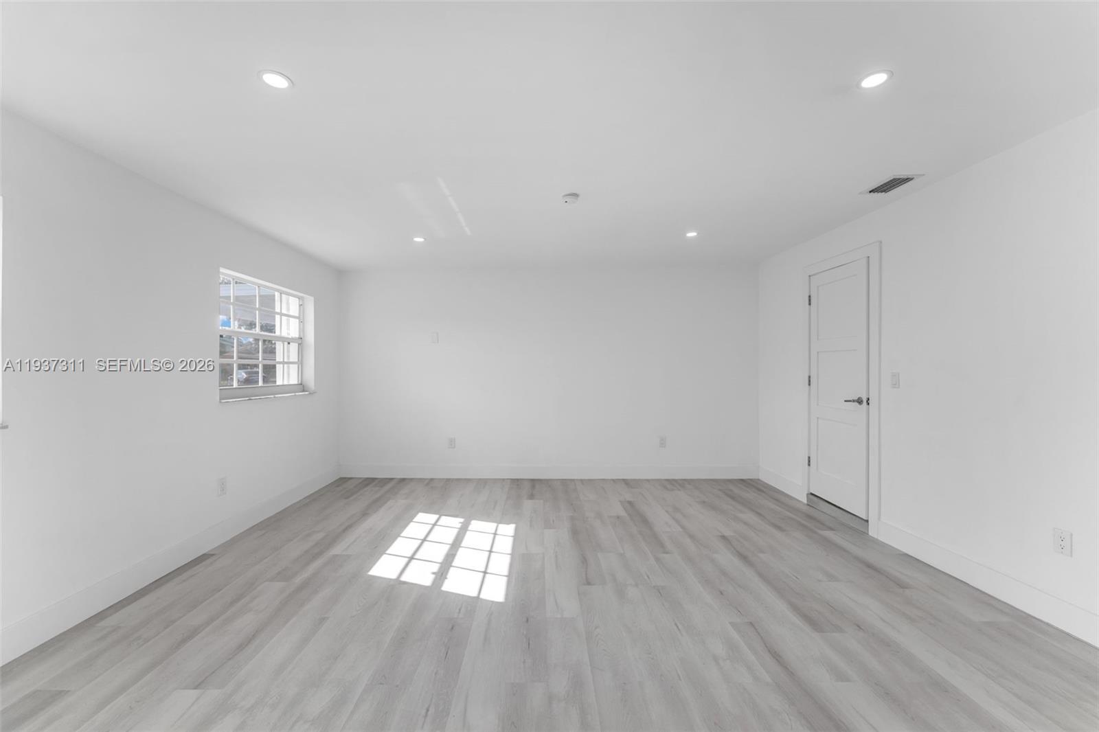 CAROL CITY 4TH ADDN - Residential