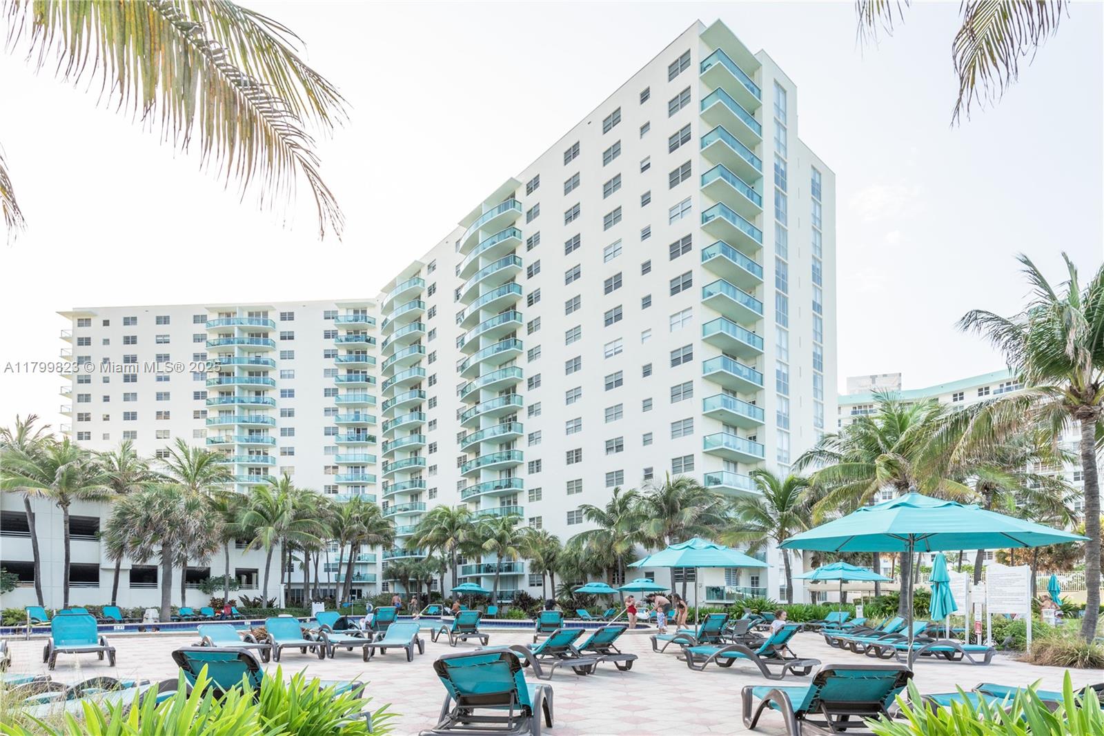 TIDES ON HOLLYWOOD BEACH - Residential Lease