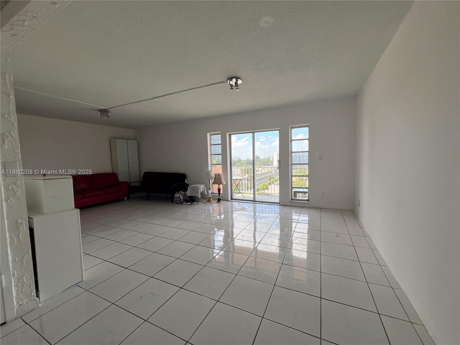 2200 E Hallandale Beach Blvd 603