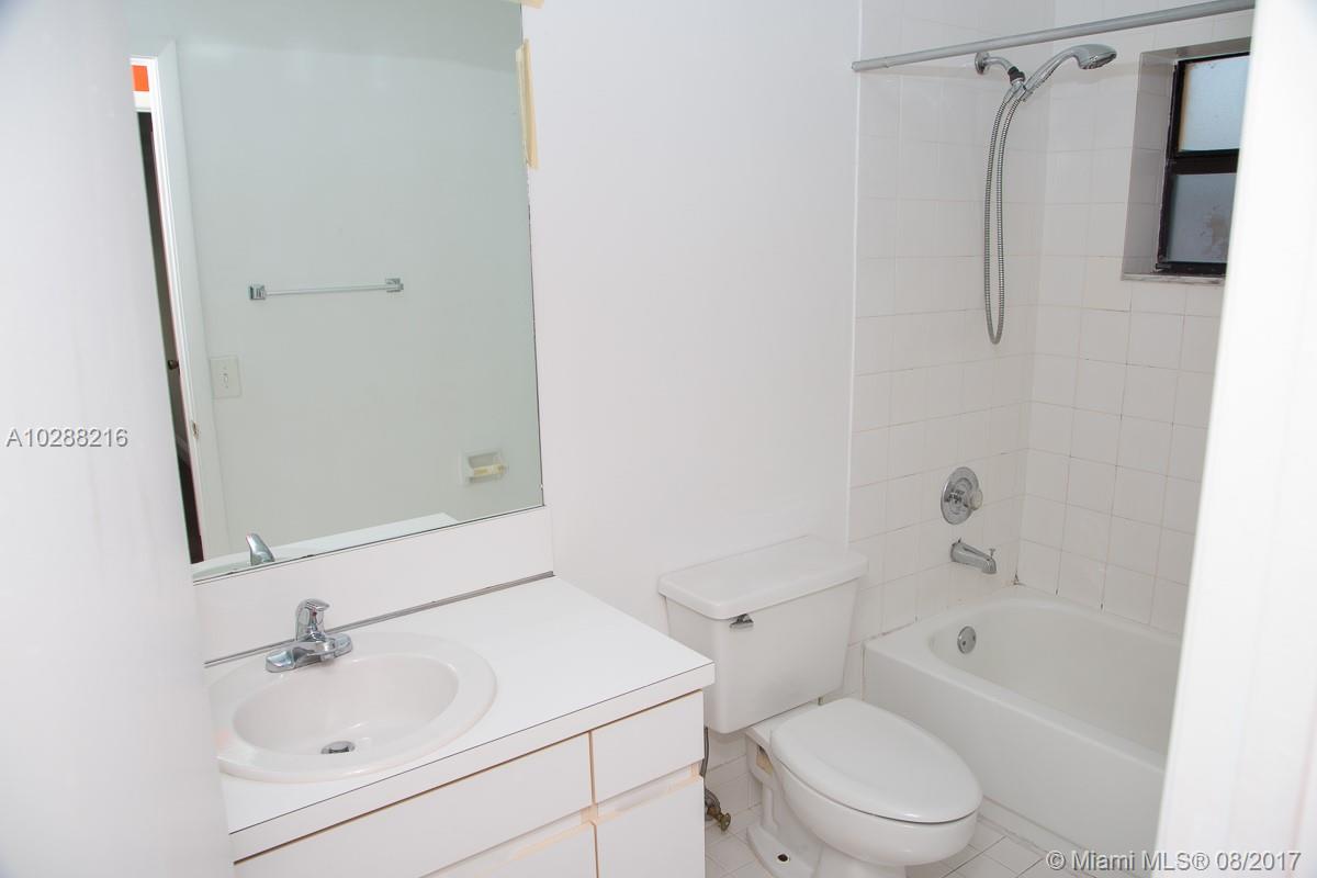 COUNTRY LAKE MANORS SEC 2 - Residential