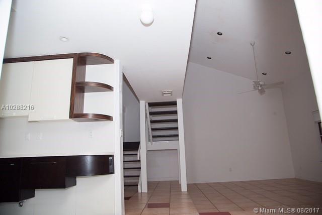 COUNTRY LAKE MANORS SEC 2 - Residential