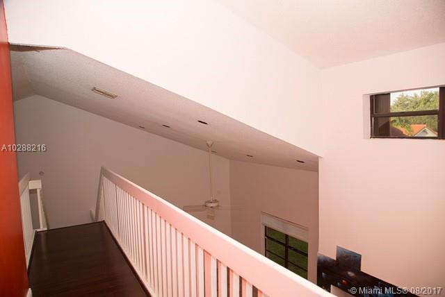 COUNTRY LAKE MANORS SEC 2 - Residential