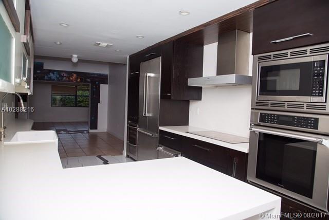 COUNTRY LAKE MANORS SEC 2 - Residential