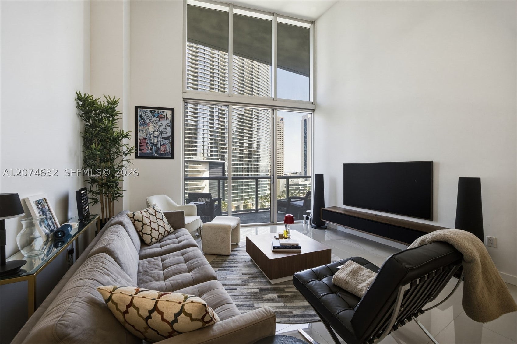 475 Brickell Ave 1412