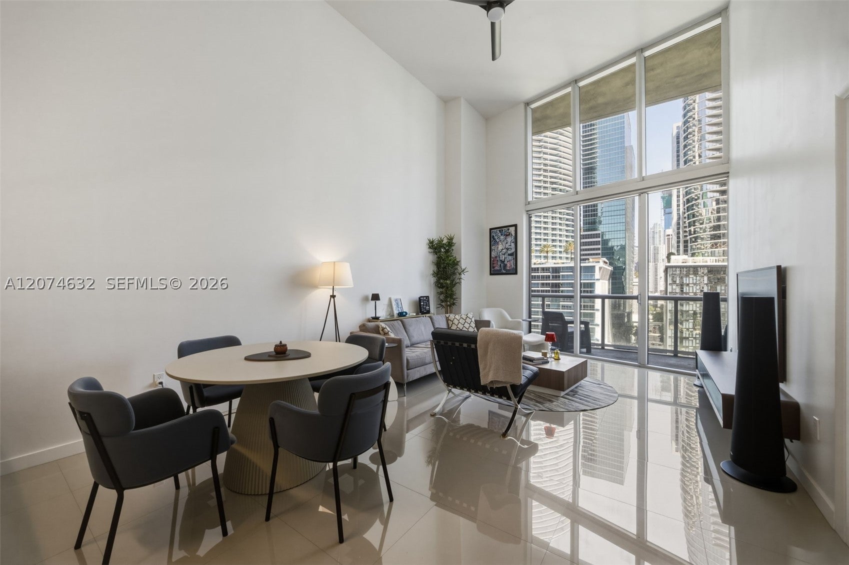 475 Brickell Ave 1412